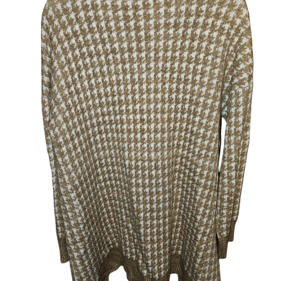 Cardigan - Picture 2 of 3